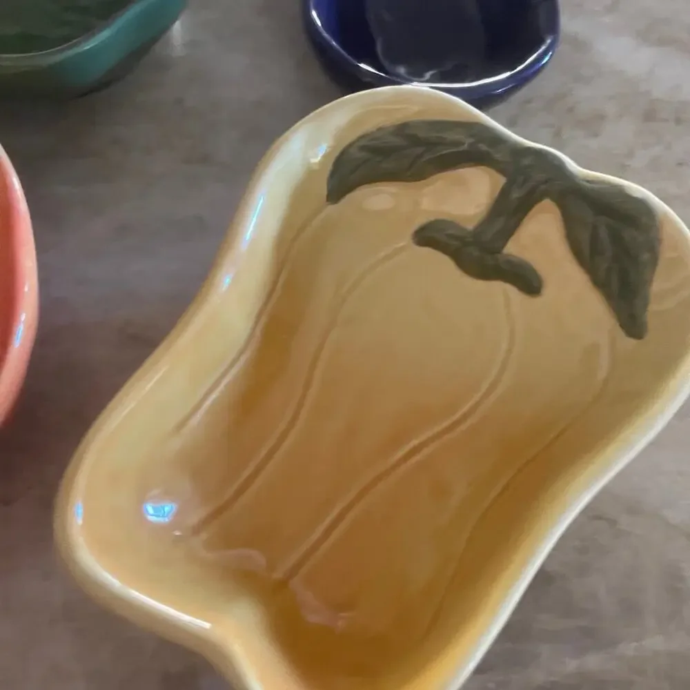 Williams Sonoma Jardin Potager collection vegetable serving bowls set of 4